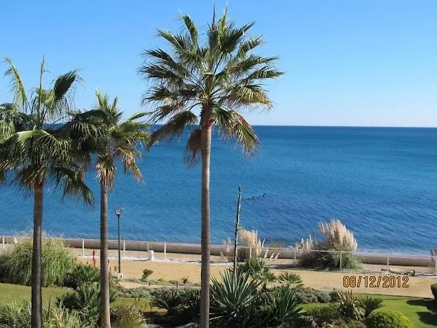 Stunning Unobstructed 180 Degree Sea View Apartment With 100 Square Meters Terrace - Costa Del Sol - אסטפונה