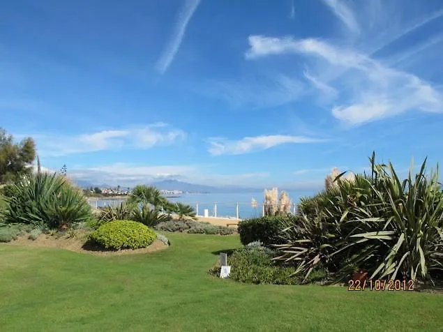 Stunning Unobstructed 180 Degree Sea View Apartment With 100 Square Meters Terrace - Costa Del Sol - אסטפונה