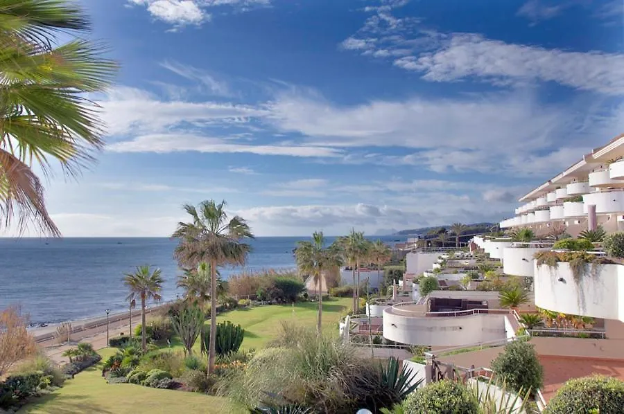 Stunning Unobstructed 180 Degree Sea View Apartment With 100 Square Meters Terrace - Costa Del Sol - אסטפונה